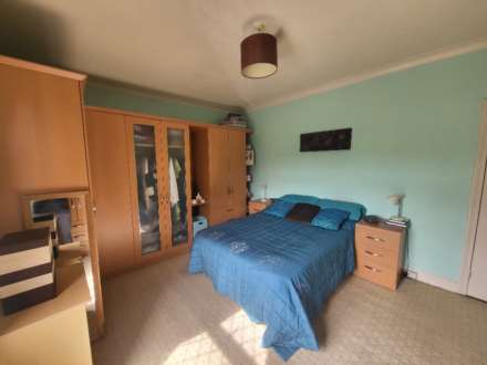 Lees Hall Road, Dewsbury, Image 7