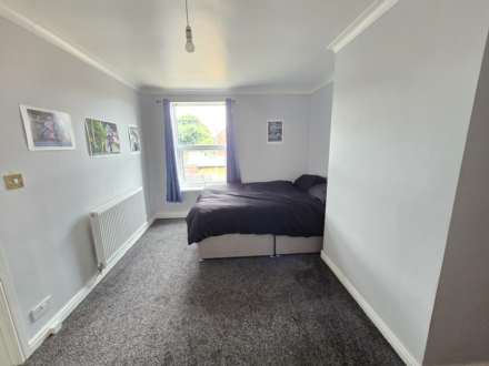 Edge Lane, Dewsbury, Image 5