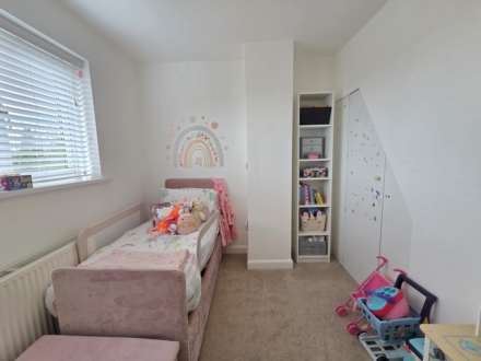 Moorcroft Drive, Dewsbury, Image 9