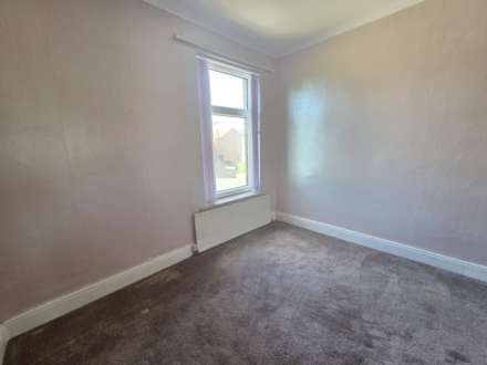 Savile Rd, Dewsbury, Image 15