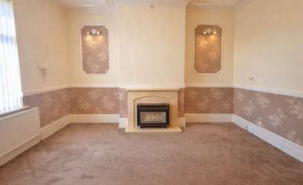 Savile Rd, Dewsbury, Image 4