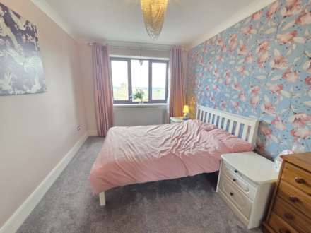 The Town, Dewsbury, Image 11