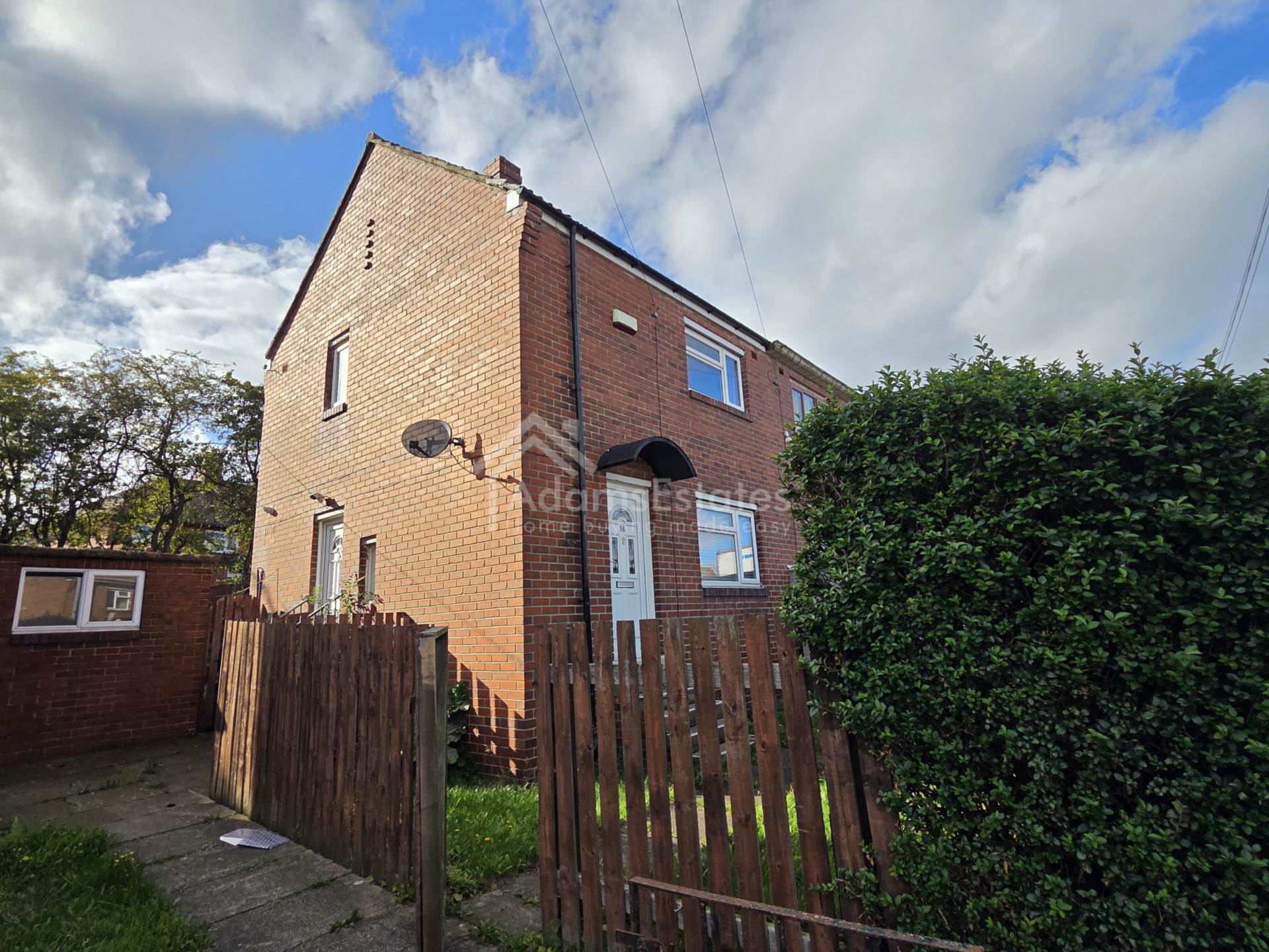 Hyrstlands Rd, Batley, Image 1
