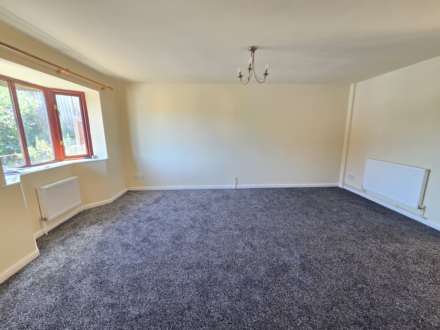 Heaton Grange, Batley, Image 9