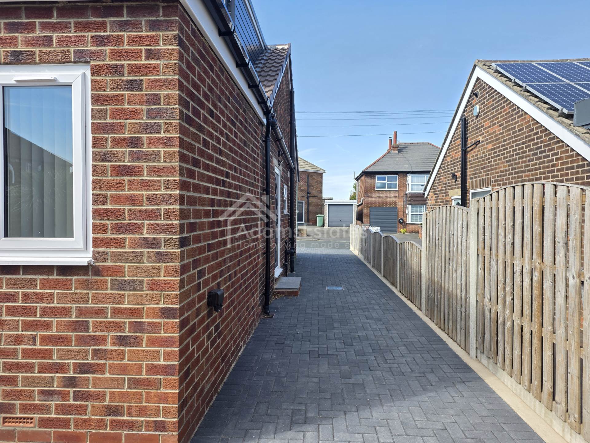 Ullswater Avenue, Dewsbury, Image 12