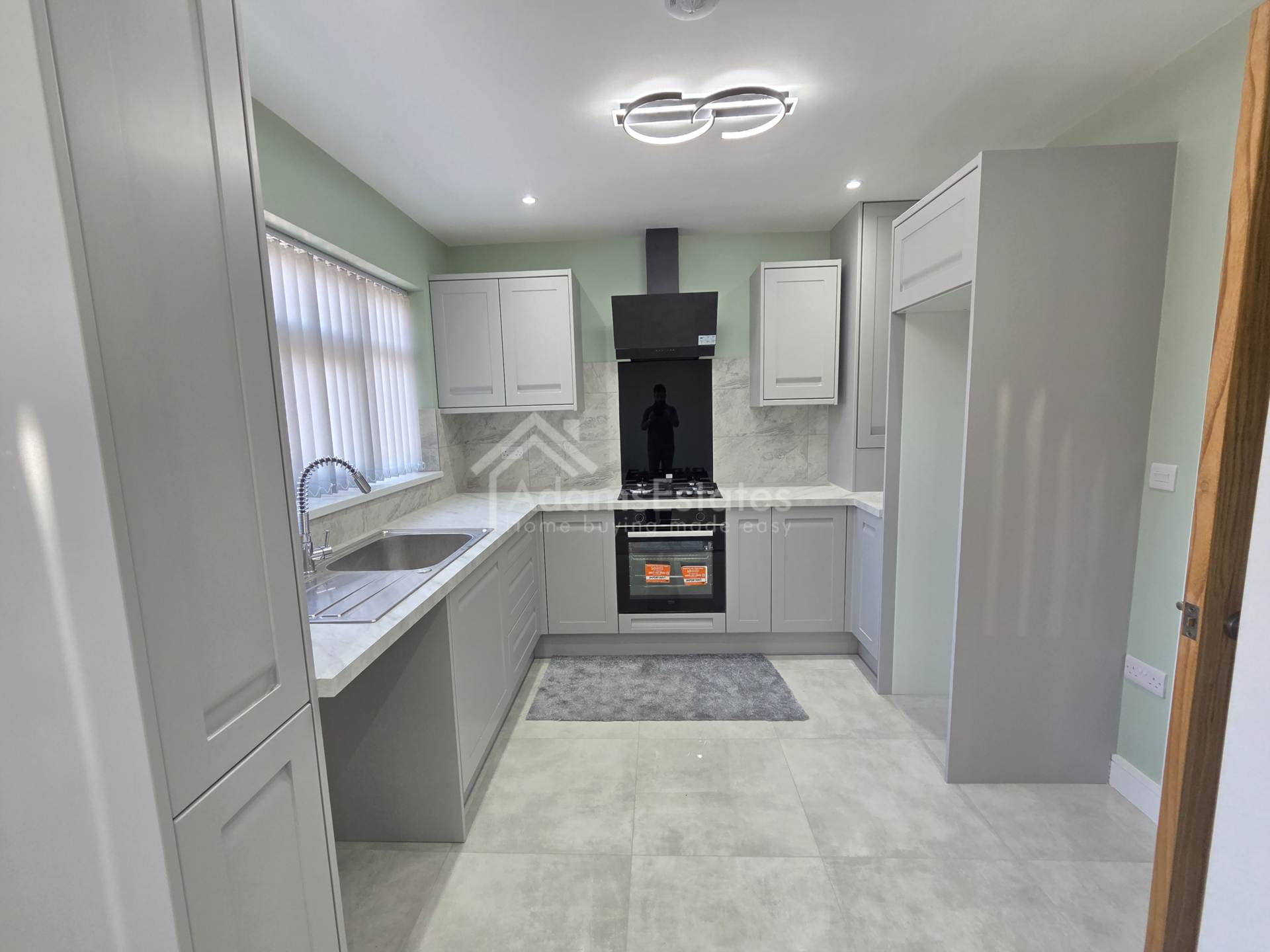 Ullswater Avenue, Dewsbury, Image 2