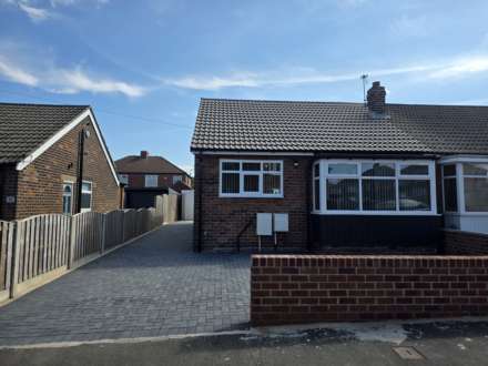 Ullswater Avenue, Dewsbury