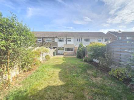 Clough Drive, Batley, Image 10