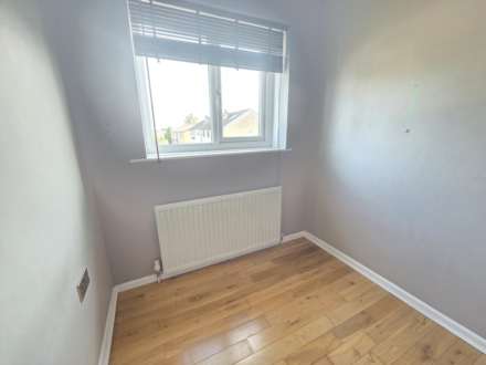 Clough Drive, Batley, Image 5