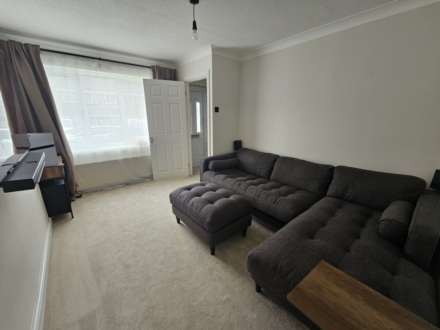 Wheat Close, Dewsbury, Image 2
