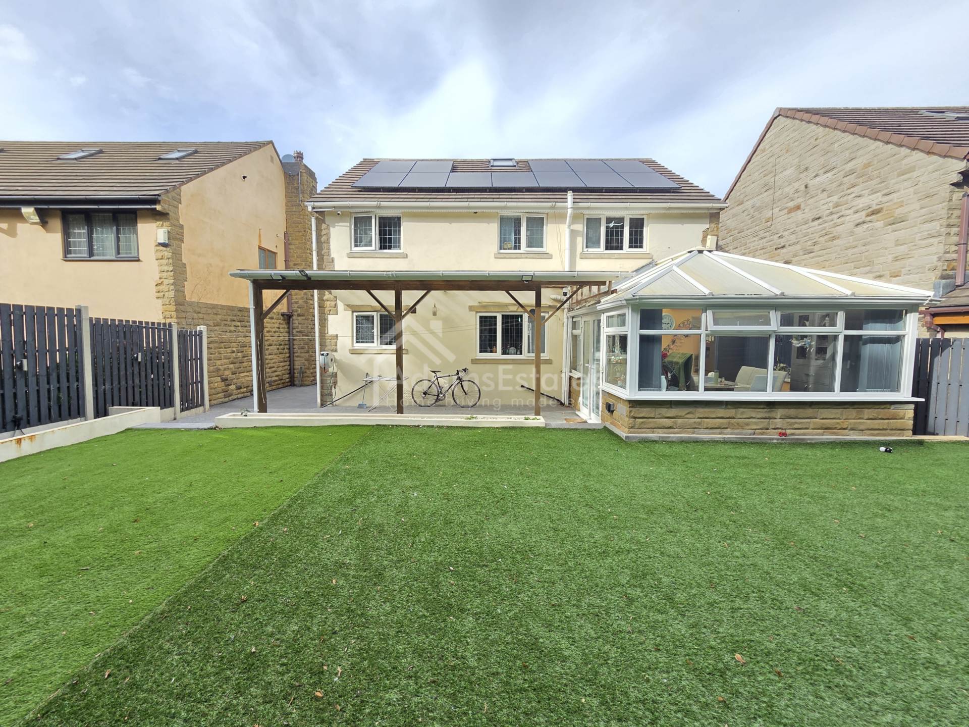 Old Bank Road, Dewsbury, Image 25