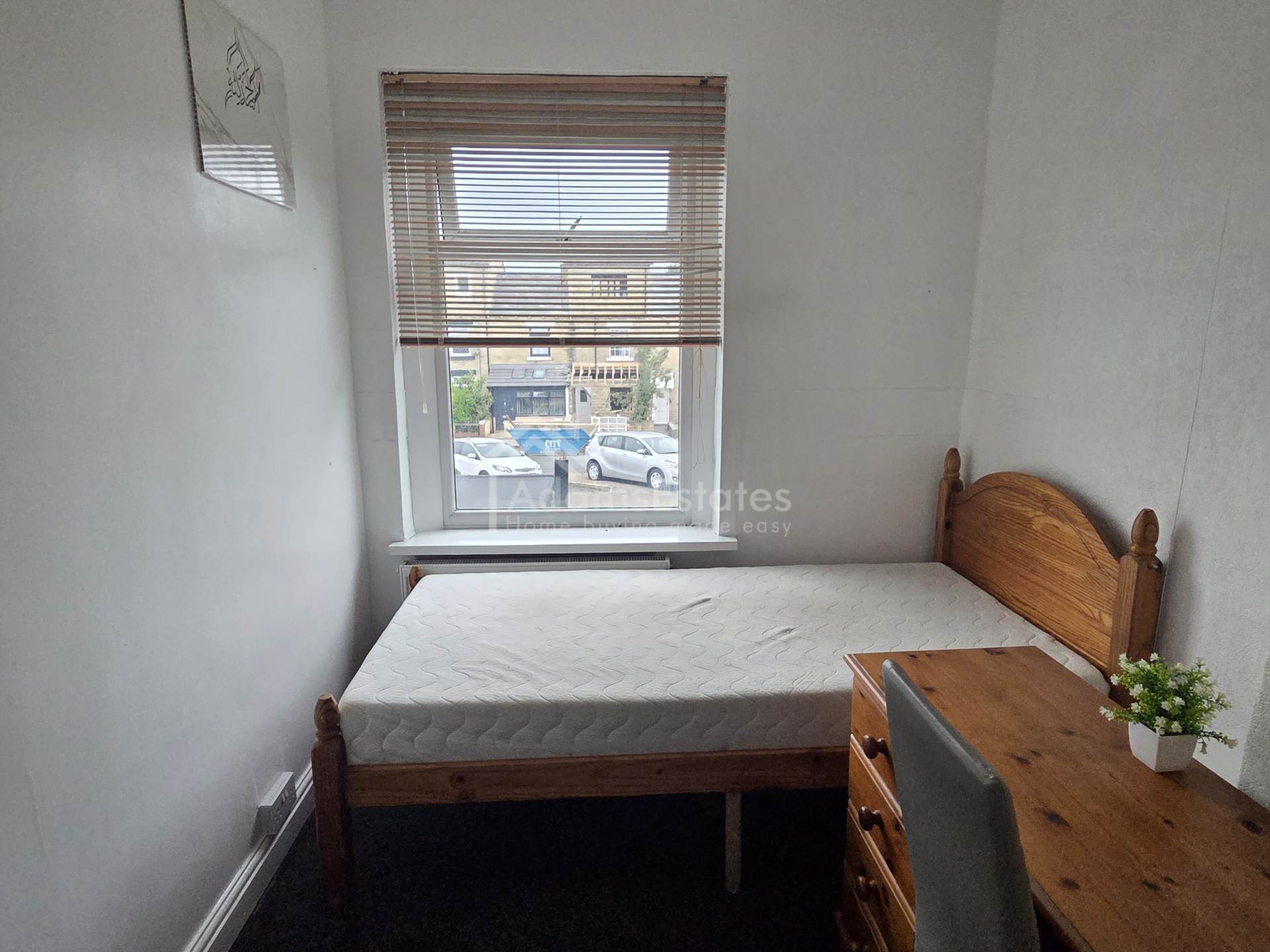 Carlton Terrace, Dewsbury, Image 7