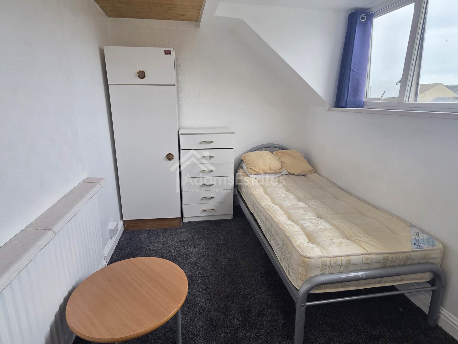 Carlton Terrace, Dewsbury, Image 9