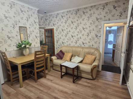 Carlton Terrace, Dewsbury, Image 2