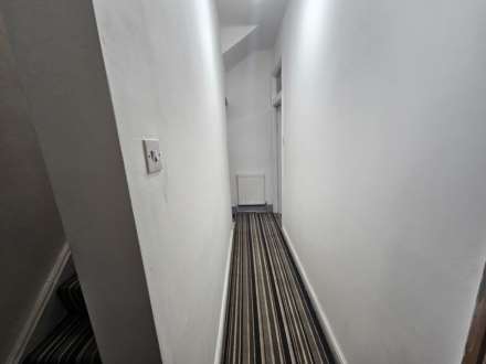 Park View, Dewsbury, Image 10