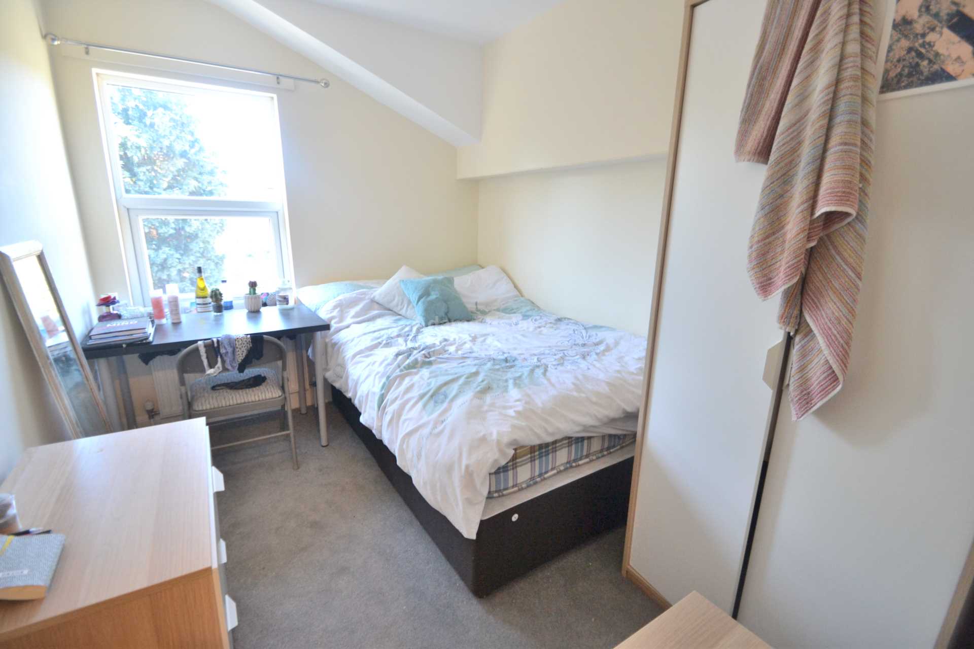 Blenheim Road, Reading, Image 11