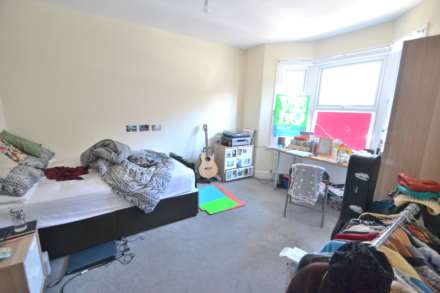 Blenheim Road, Reading, Image 10