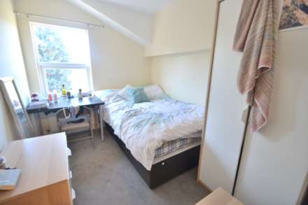 Blenheim Road, Reading, Image 11