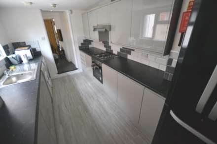 Blenheim Road, Reading, Image 3