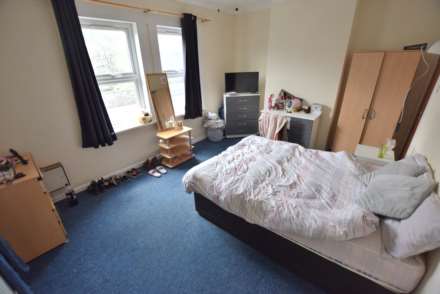 London Road, Reading, Image 11