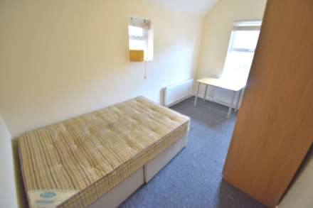 Grange Avenue, Reading, Image 8