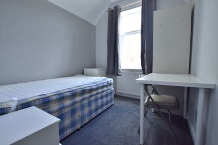Grange Avenue, Reading, Image 10