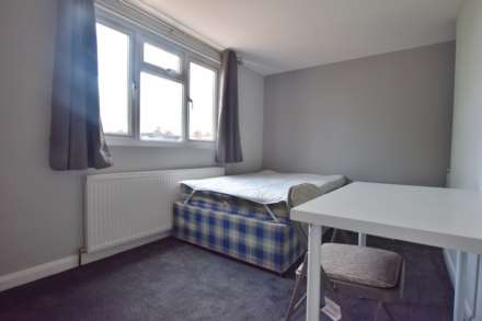 Grange Avenue, Reading, Image 11