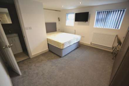 Southampton Street, Reading, Image 14