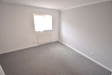 Chilcombe Way, Lower Earley, Image 10