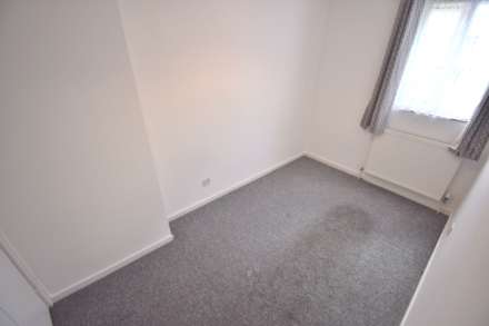 Chilcombe Way, Lower Earley, Image 11