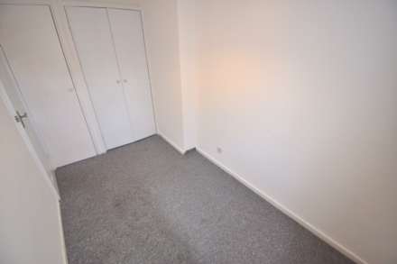 Chilcombe Way, Lower Earley, Image 12