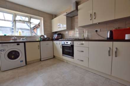 Foxhill Road, Reading, Image 3