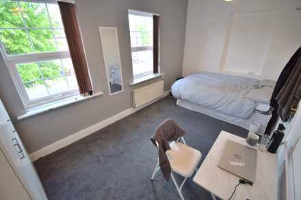 Foxhill Road, Reading, Image 4