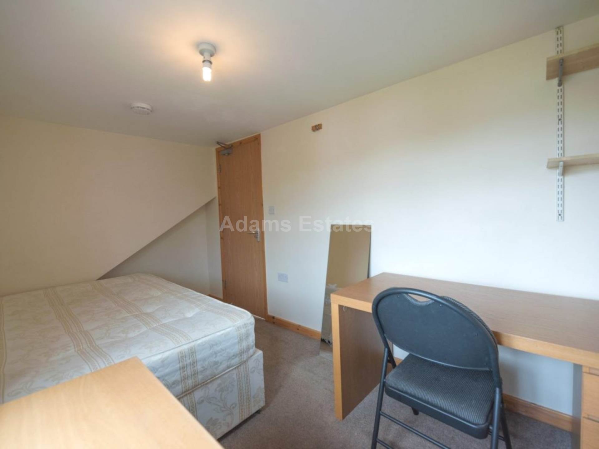 Blenheim Gardens, Reading, Image 10