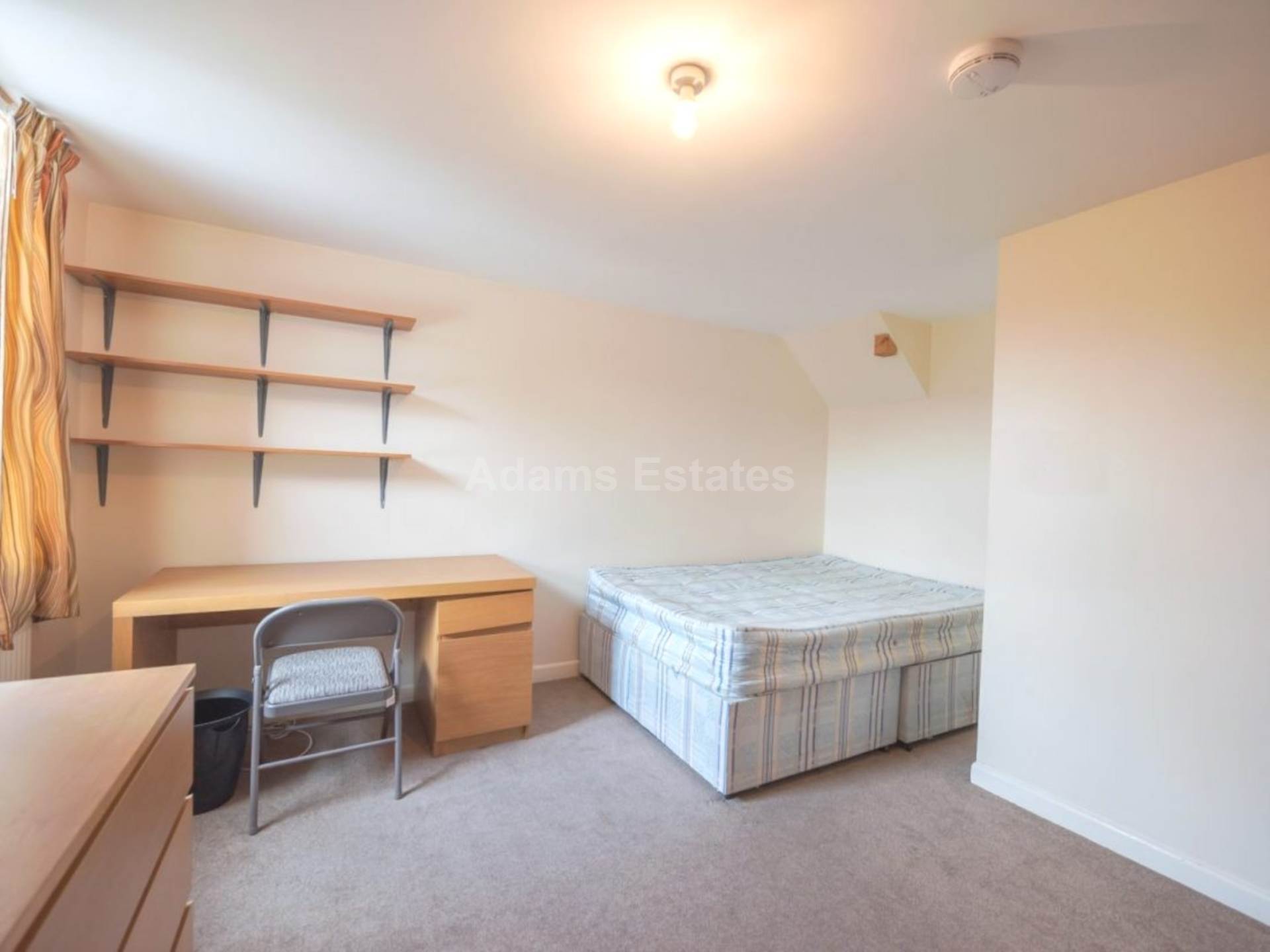 Blenheim Gardens, Reading, Image 14