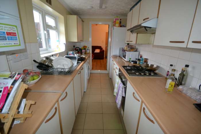 Blenheim Gardens, Reading, Image 2