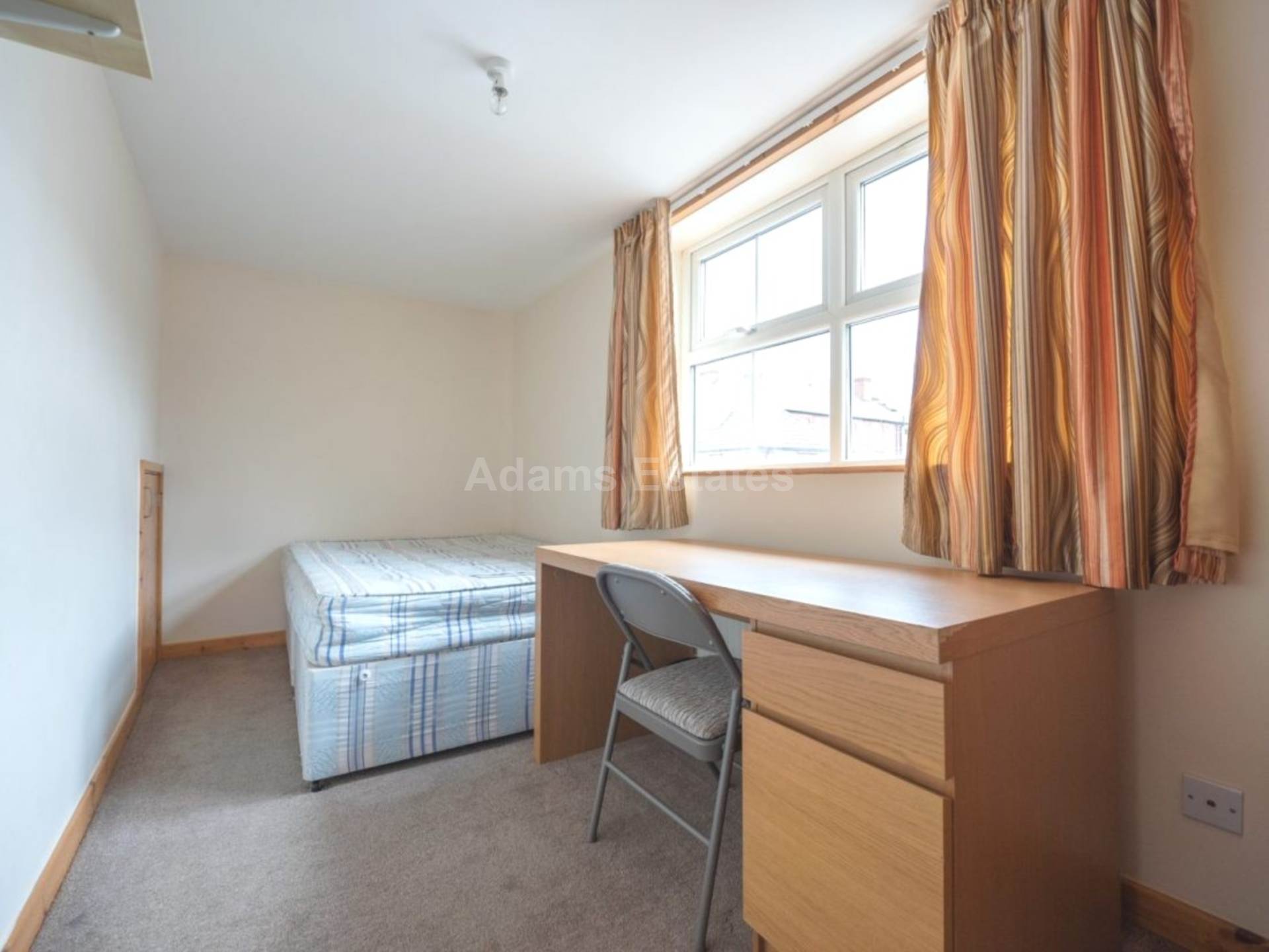 Blenheim Gardens, Reading, Image 9