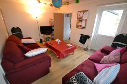 Blenheim Gardens, Reading, Image 1