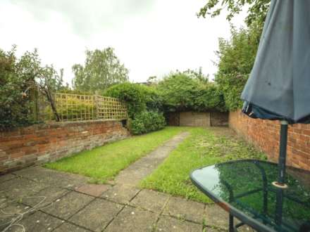 Blenheim Gardens, Reading, Image 13