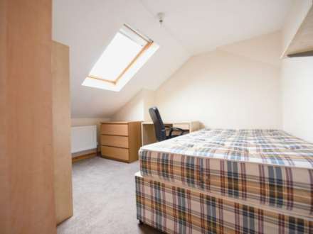 Blenheim Gardens, Reading, Image 8