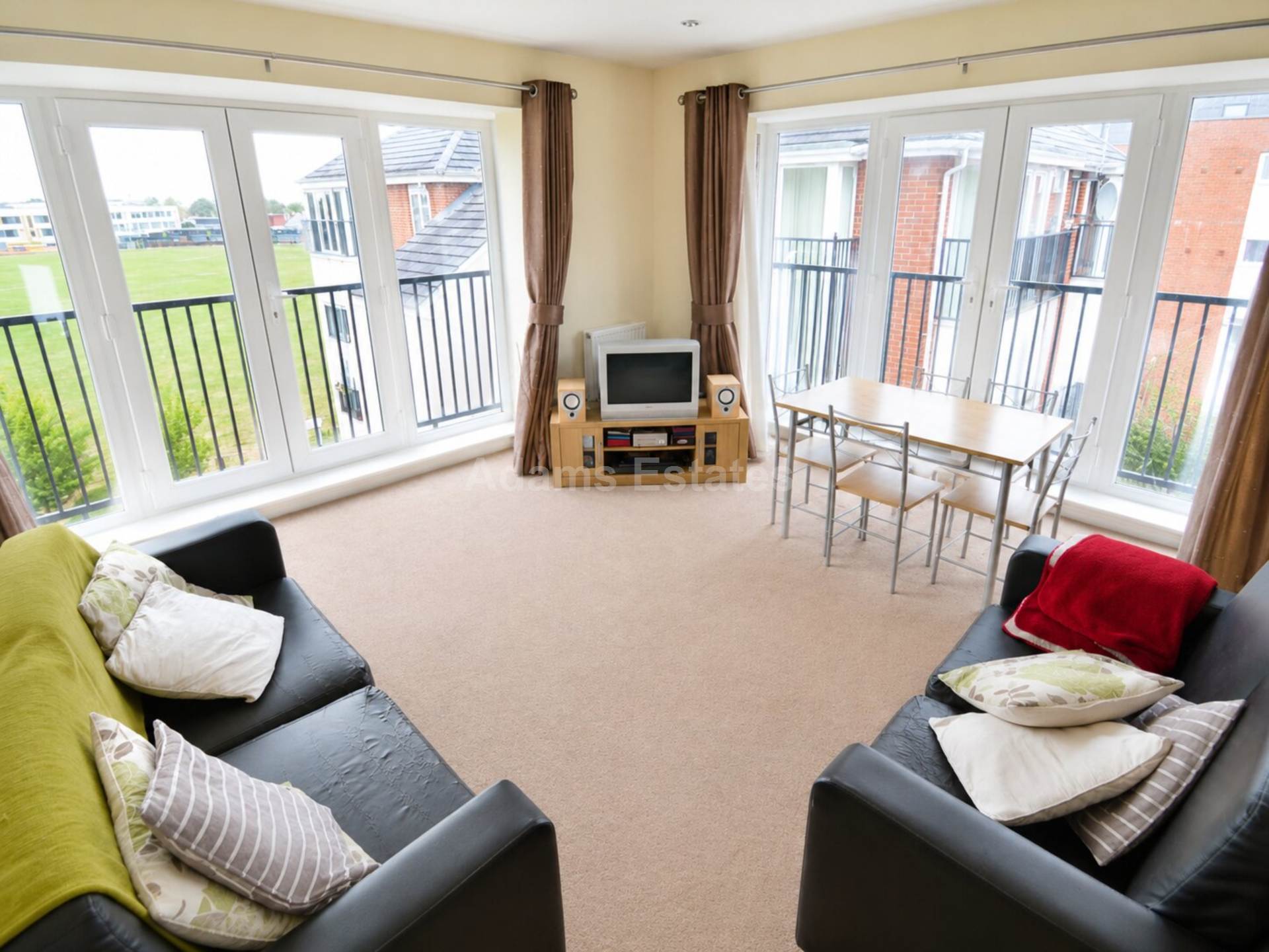 Kennet House, Regis Park Road, Image 2