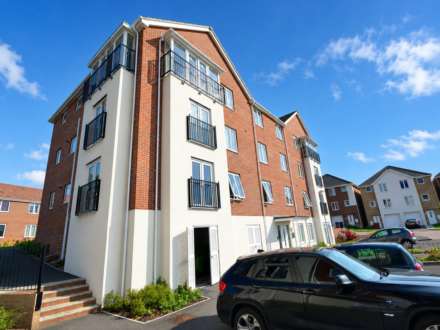 Kennet House, Regis Park Road, Image 10