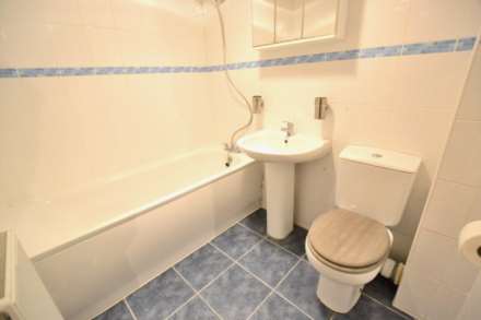 Wokingham Road, Reading, Image 7