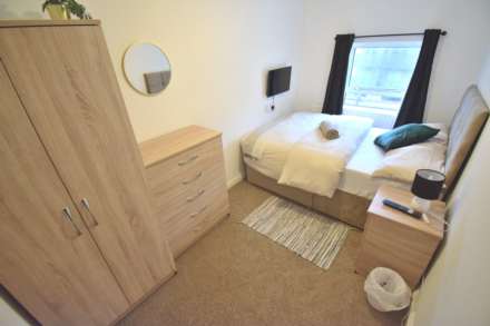 London Road, Reading, Image 4