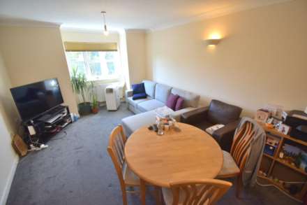 Wokingham Road, Reading, Image 2
