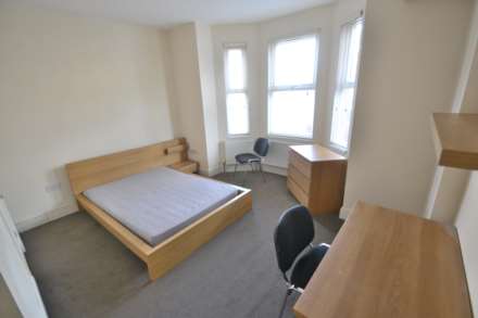 1 Bedroom Room (Double), Room 1, Hamilton Road, Reading