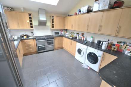 Room 1, Hamilton Road, Reading, Image 3