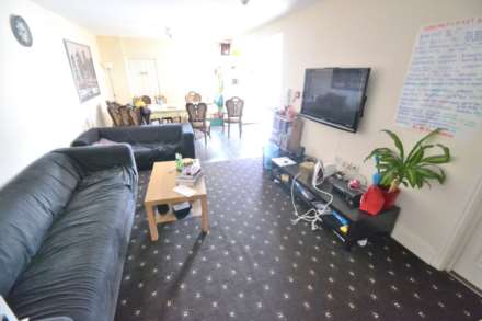 Room 1, Hamilton Road, Reading, Image 4