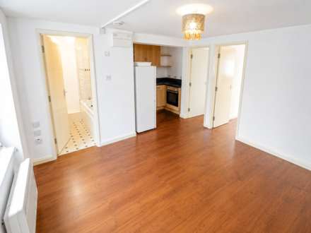 Property For Rent Watlington Street, Reading