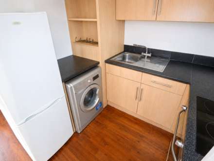 Watlington Street, Reading, Image 6